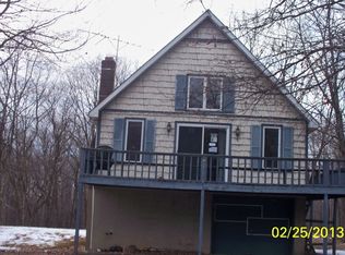 214 Segatti Cir, Bushkill, PA 18324