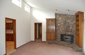 2nd image of 3213 Woodvale Ave