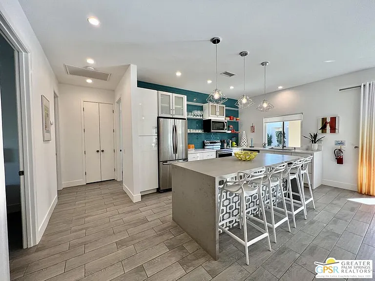 67112 W Chimayo Dr — Photo 5