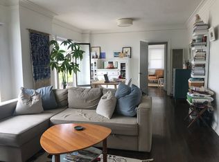 704 N Rampart Blvd, Los Angeles, CA 90026