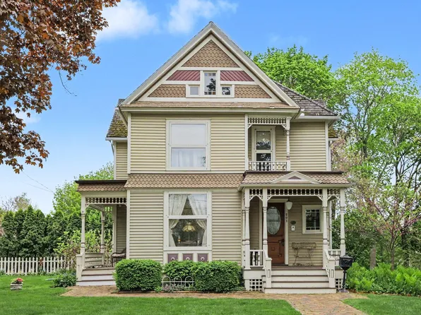 201 W Henry St, Saline, MI 48176