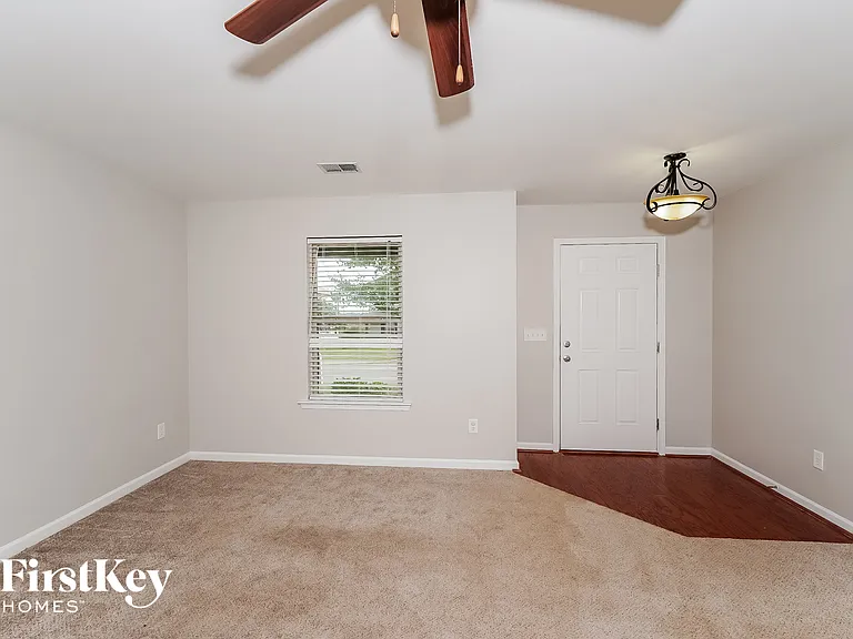 150 Briar Ridge Ln — Photo 2