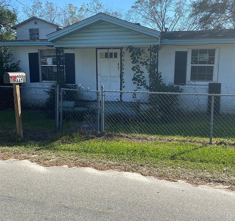 1st image of 407 Martin Luther King Jr Dr