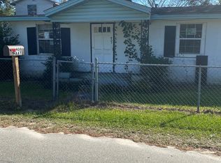 407 Martin Luther King Jr Dr, Sparks, GA 31647