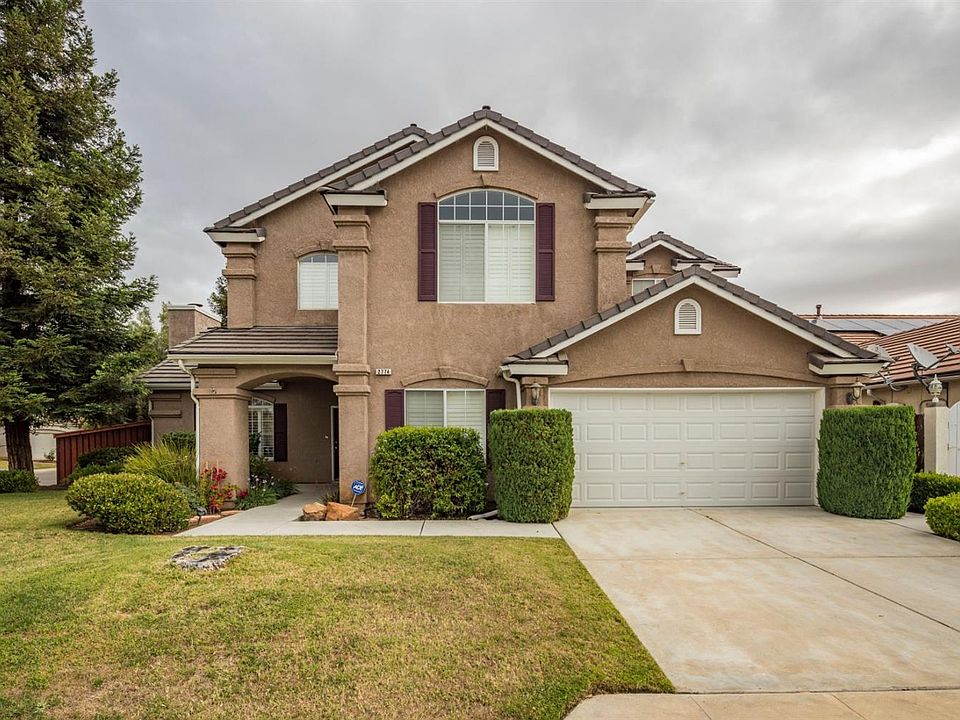 2nd image of 2774 E Ryan Ln