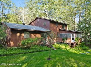 4111 Rosetree Cir, Tobyhanna, PA