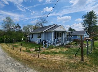 250 Clement Rd, Brevard, NC 28712