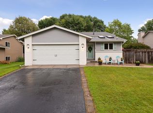 4268 Braddock Trl, Eagan, MN 55123