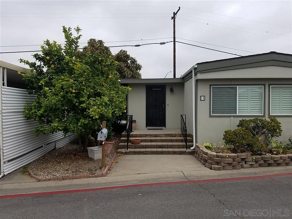 1st image of 18 Bahia Ln