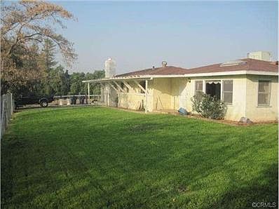 3rd image of 27201 Orange Ave