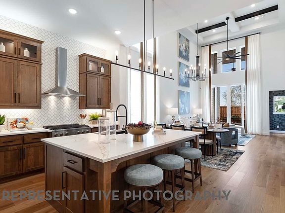 5th image of 910 Heatherbrook Dr