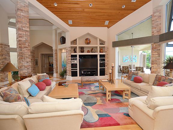 4th image of 3511 Creekview Dr
