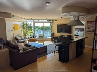 550 Queens Quay W #608, Toronto, ON M5V 3M8