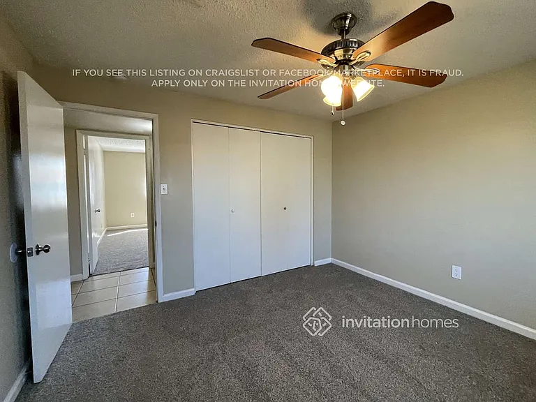 5540 W Berkeley Rd — Photo 5