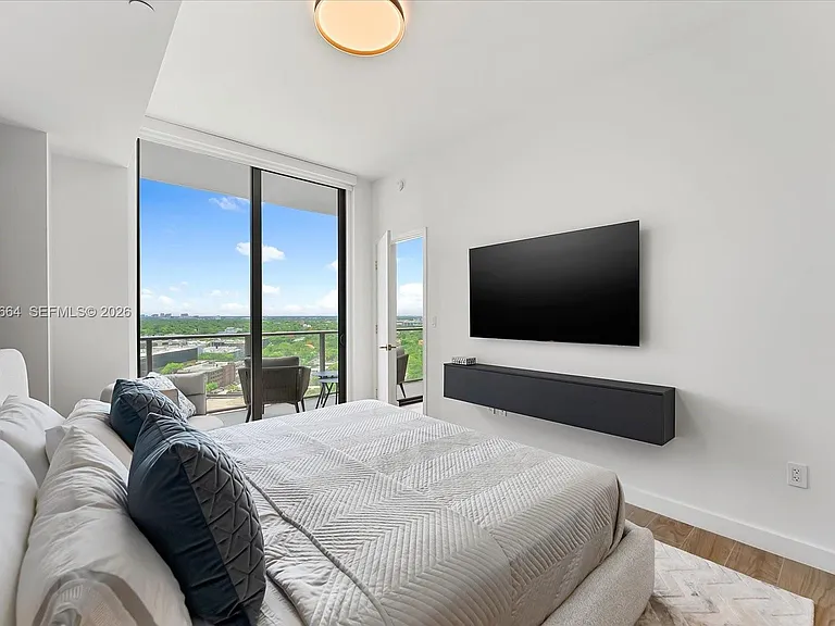 2678 Tigertail Ave #1703 — Photo 9