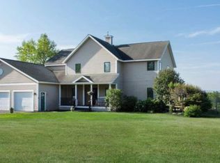 4548 W Line Rd, Amsterdam, NY 12010