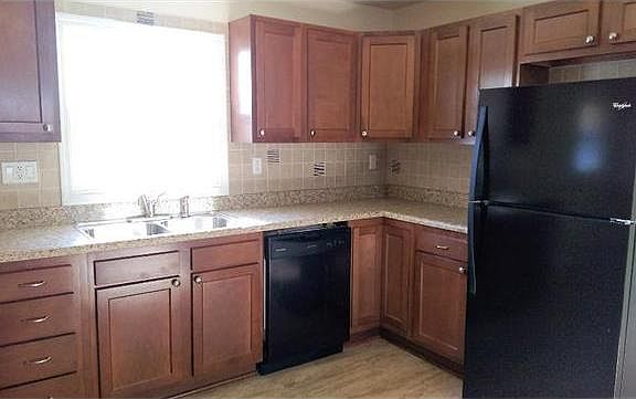 4th image of 3115 Saint David Ln