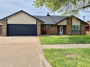 913 Rolling Hills Ter, Edmond, OK 73012