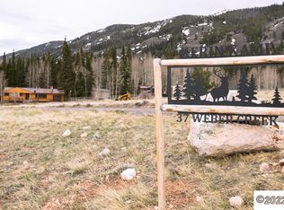 37 Private Dr, Centennial, WY 82055