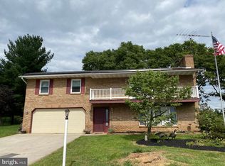 14431 Black Angus Rd, Hagerstown, MD 21742