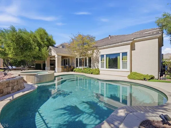 9521 Queen Charlotte Dr, Las Vegas, NV 89145