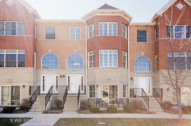 1st image of 17960 S Fountain Cir
