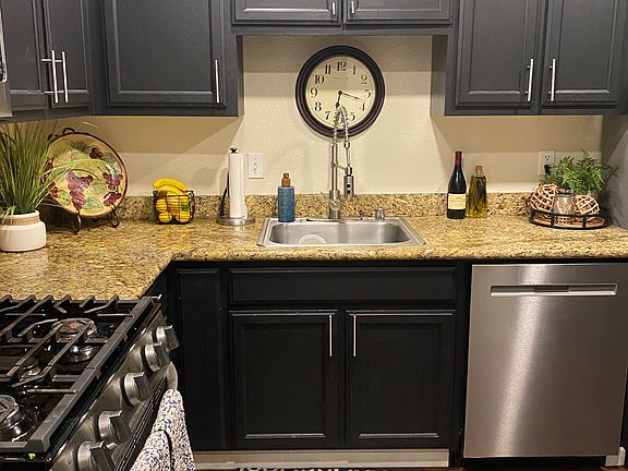 5th image of 1378 Callen St APT A