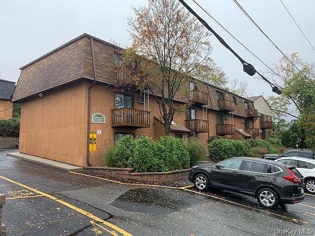 1st image of 300 High Ave APT J1