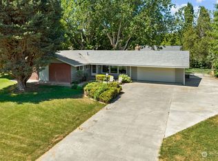 2459 Harris Ave, Richland, WA 99354