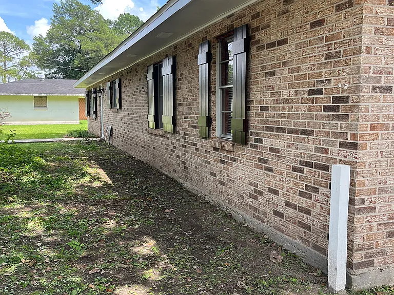 911 N Shireview Cir — Photo 15