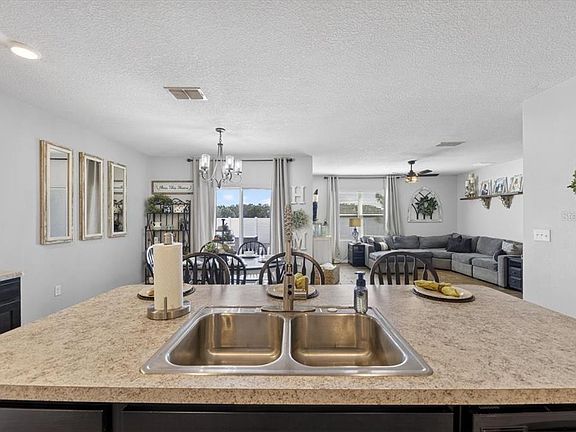 5th image of 3246 S Northview Rd