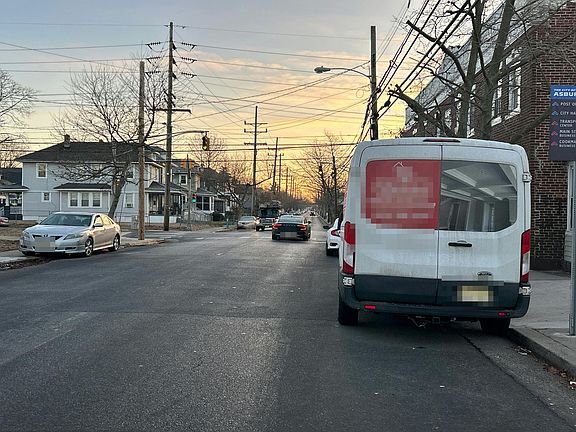 5th image of 1604 Bangs Ave