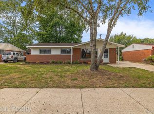 344 S Christine, Westland, MI 48186