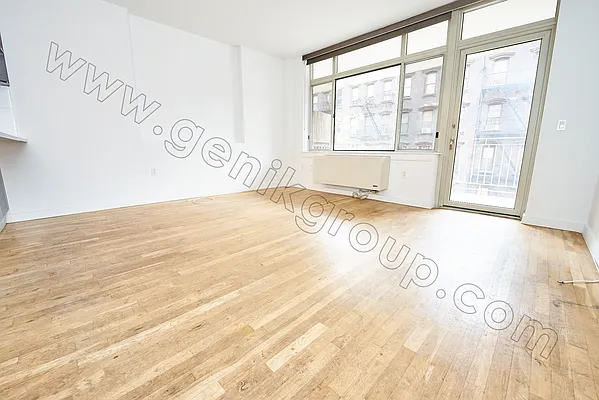 Rented by Genik Group Corp | media 19