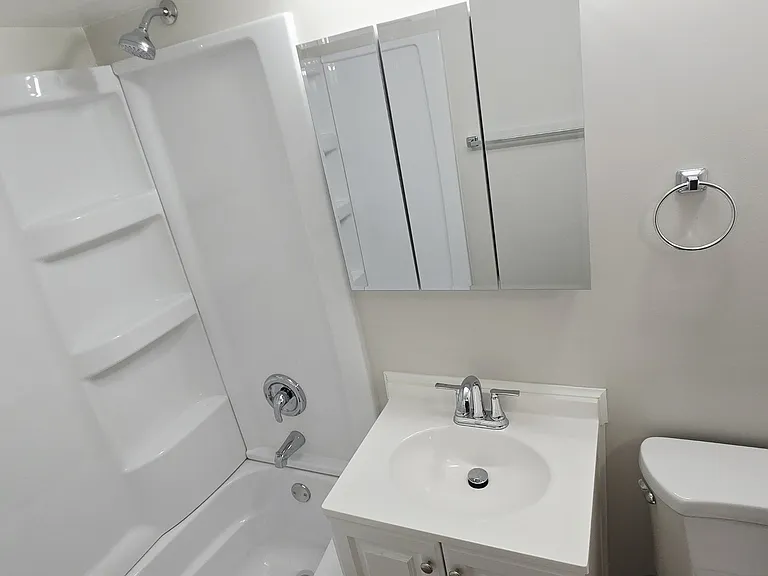 11011 S Lloyd Dr #15 — Photo 14