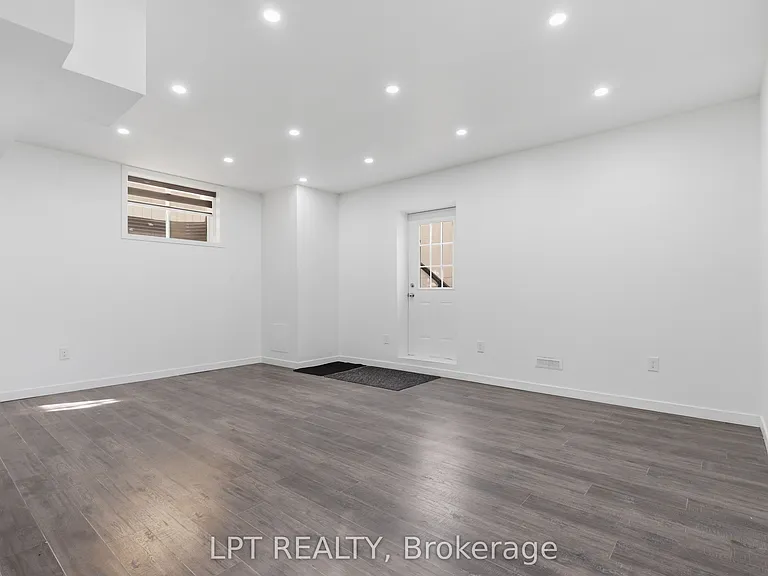 3401 Regiment Rd — Photo 15