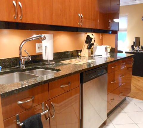 3rd image of 2133 N Kedzie Blvd APT 1
