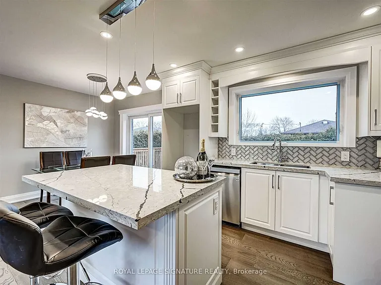 771 Wesley St — Photo 3