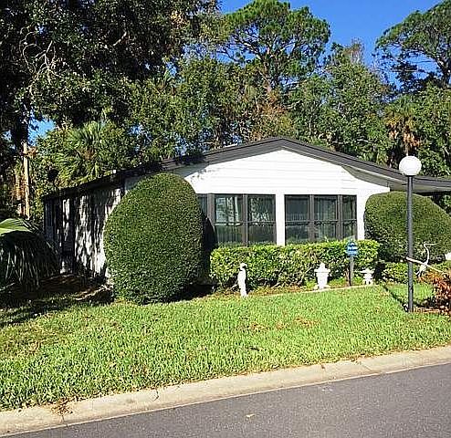 1st image of 22 Tropical Falls Dr