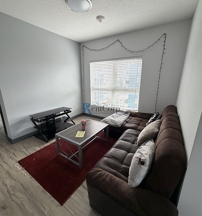 1st image of 258B Sunview St #2127