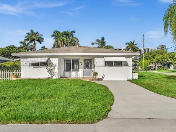 132 SE 2nd Ct, Dania, FL 33004