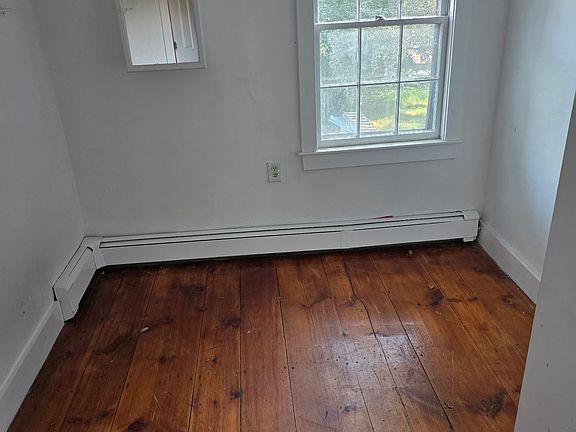 5th image of 49 Central St #F