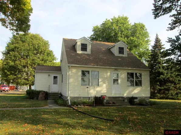 226 235th St, Odin, MN 56160