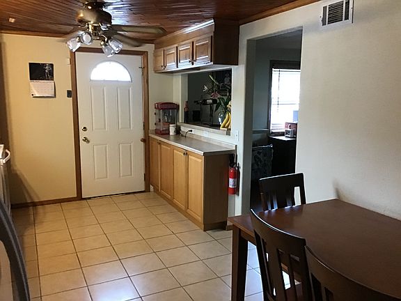 4th image of 1316 Cottonwood Dr