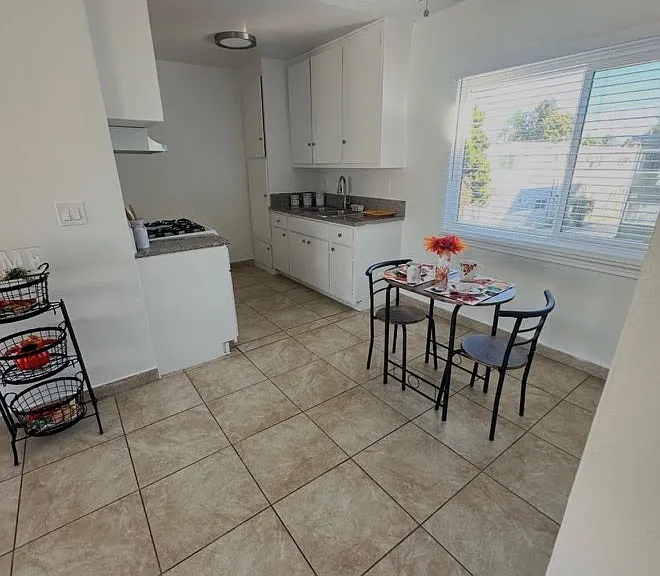 6623 Woodley Ave #6 — Photo 12