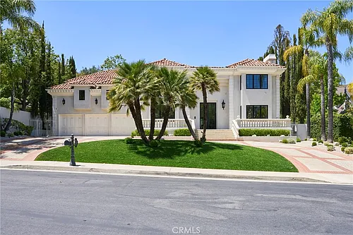 4427 Westchester Dr Photo 1