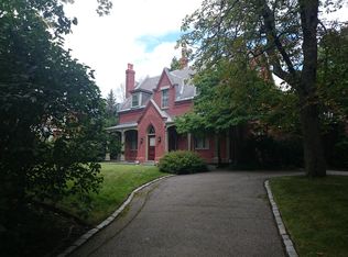 89 Carlton St, Brookline, MA 02446