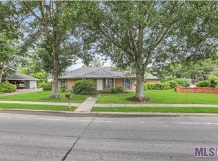 241 Kenilworth Pkwy, Baton Rouge, LA 70808
