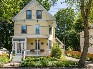 15 Cottage St, Portland, ME 04103