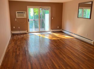 5 Carillon Dr APT C, Rocky Hill, CT 06067